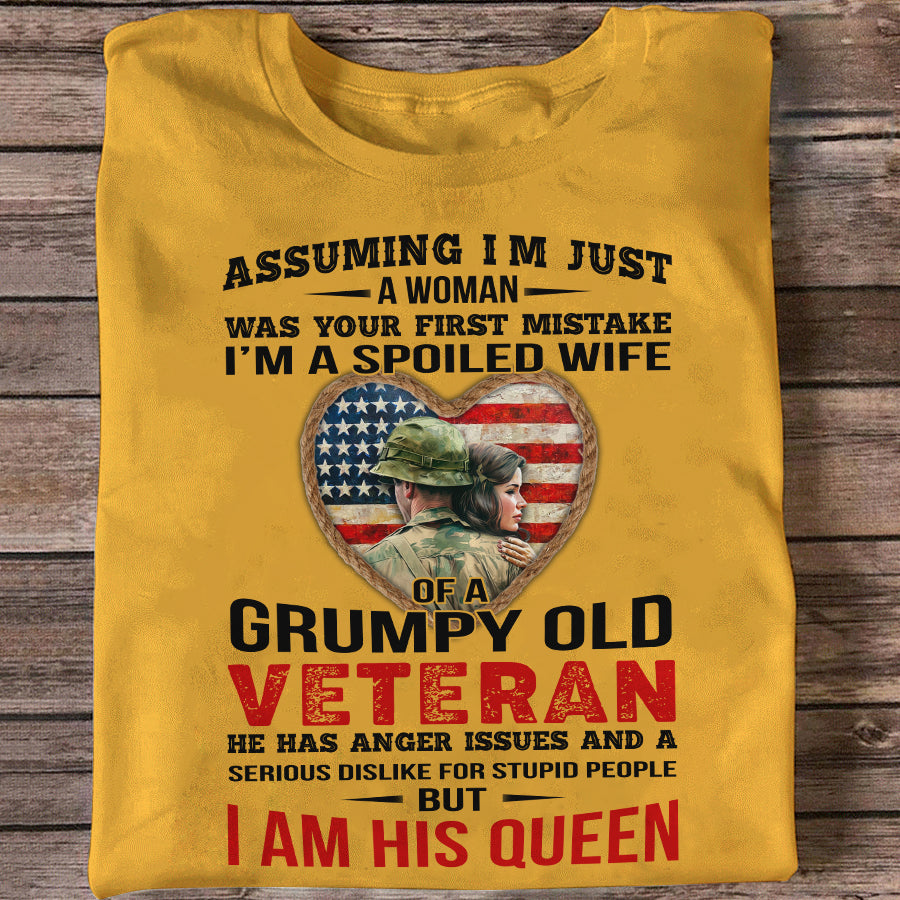 I Am A Spoiled Wife Of Grumpy Old Veteran Classic T-Shirt