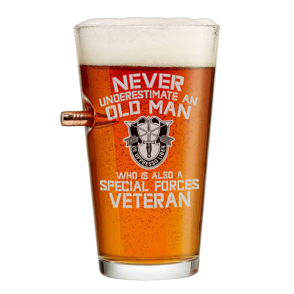 Never Underestimate An Old Man Who Is Also A Special Force Veteran Bullet Pint Glass