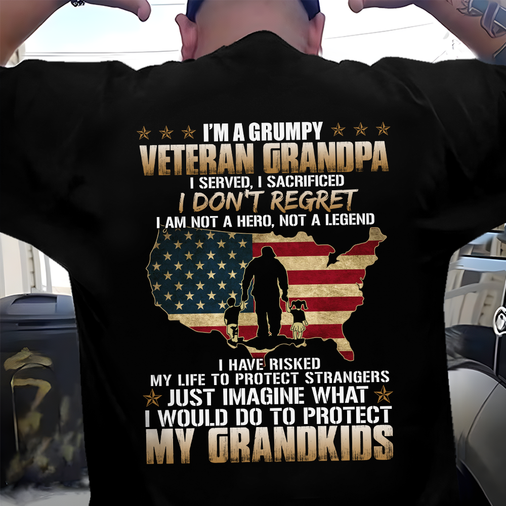 I'm A Grumpy Veteran Grandpa Classic T-Shirt