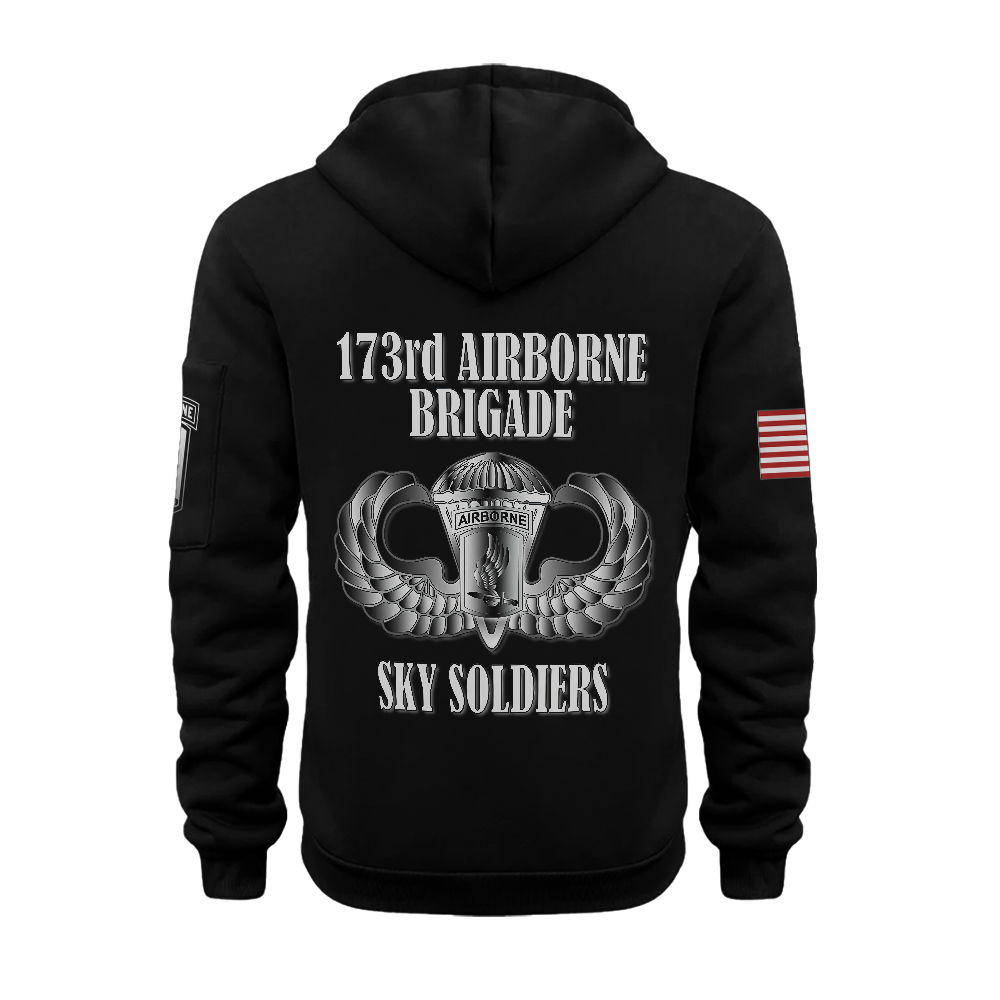 173rd Airborne Sky Soldiers Zipper Pouch Quarter-Zip Hoodie